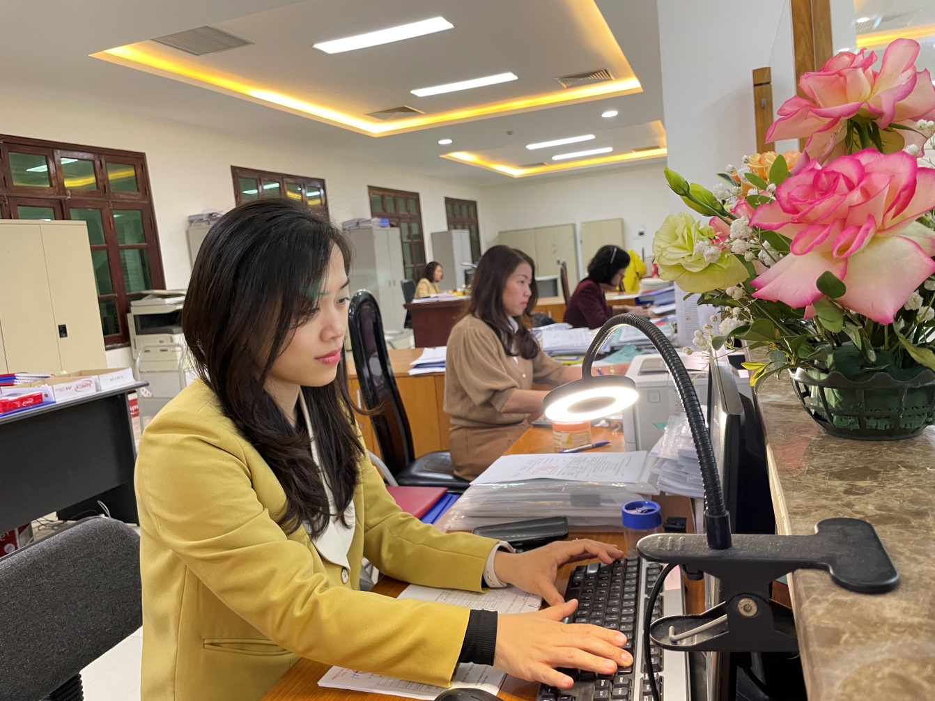   Công chức, người lao động và đoàn viên thanh niên Kho bạc Nhà nước Hưng Yên tích cực hưởng ứng Cuộc thi tìm hiểu "Chiến lược phát triển Kho bạc Nhà nước đến năm 2030 trong hệ thống Kho bạc Nhà nước”.